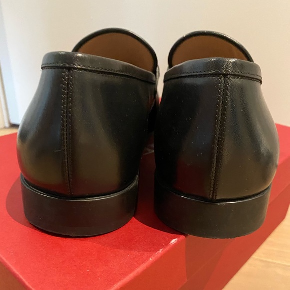 Salvatore Ferragamo Leather Loafer - Picture 5 of 7